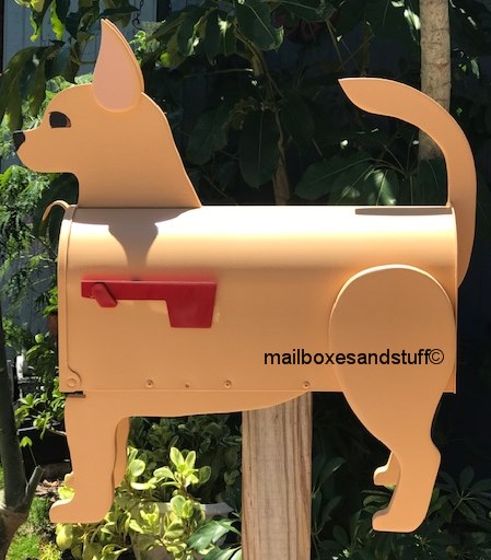 Chihuahua mailbox