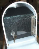 Keep your mail SAFE and SECURE with our NEW Locking option
